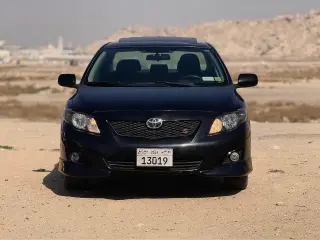2010 Toyota Corolla in Sharjah used car