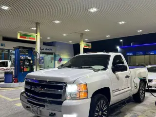 2007 Chevrolet Silverado in Sharjah used car