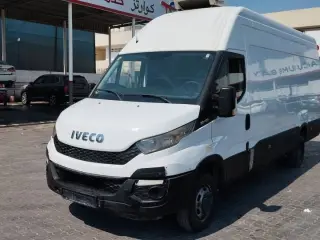 2017 Iveco DAILY E6 VAN in Sharjah used car