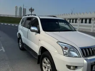 2004 Toyota Prado in Sharjah used car