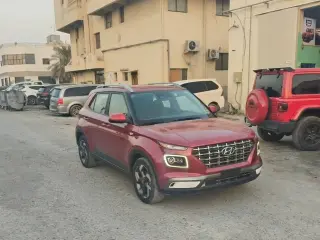 2022 Hyundai Venue في Sharjah سيارة مستعملة
