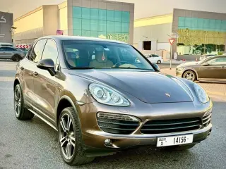 2012 Porsche Cayenne in Sharjah used car
