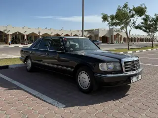 1988 Mercedes-Benz 500 560 in Sharjah used car