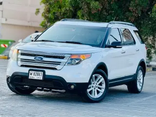 2013 Ford Explorer in Sharjah used car