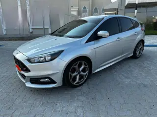2018 Ford Focus in Sharjah used car