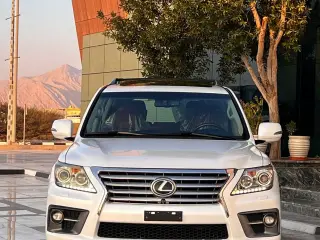 2012 Lexus LX 570 in Sharjah used car