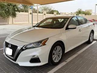 2020 Nissan Altima in Sharjah used car