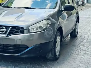 2014 Nissan Qashqai in Sharjah used car