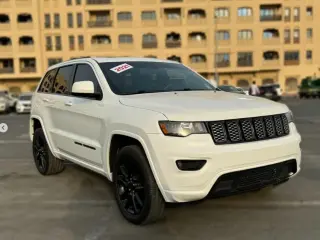 2021 Jeep Grand Cherokee in Sharjah used car