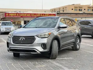 2017 Hyundai Santa Fe in Sharjah used car