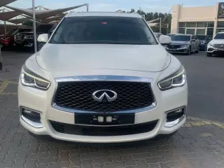 2017 Infiniti QX60 in Sharjah used car