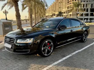 2015 Audi A8 in Sharjah used car