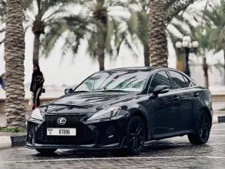 2012 Lexus IS in Sharjah used car