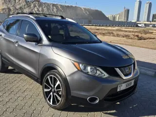2017 Nissan Rogue in Sharjah used car