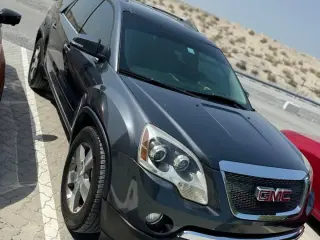2011 GMC Acadia in Sharjah used car