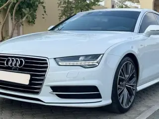 2016 Audi A7 in Sharjah used car