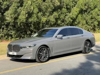 2020 BMW 7-Series in Sharjah used car