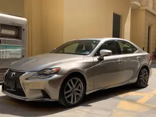 2015 Lexus IS in Sharjah used car