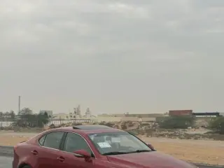 2010 Lexus IS in Sharjah used car
