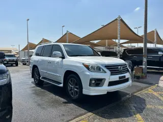 2015 Lexus LX 570 in Sharjah used car