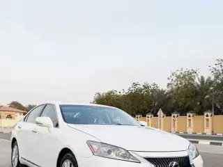 2011 Lexus ES in Sharjah used car