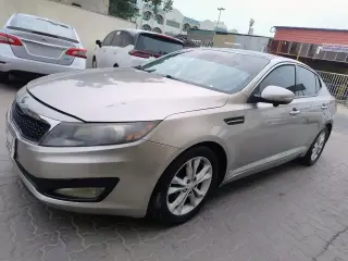 2012 Kia Optima in Sharjah used car