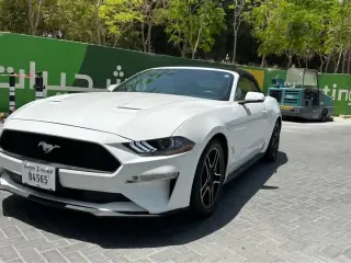 2020 Ford Mustang in Sharjah used car