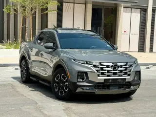 2023 Hyundai Santa Cruz in Sharjah used car