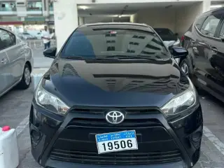 2017 Toyota Yaris in Sharjah used car