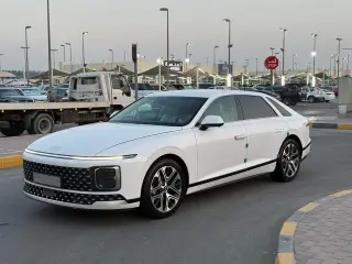 2023 Hyundai Trajet in Sharjah used car