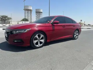 2018 Honda Accord in Sharjah used car
