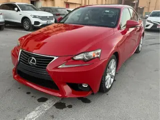 2016 Lexus IS 200 in Sharjah used car