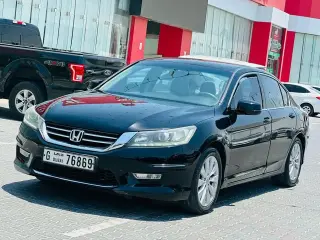 2014 Honda Accord in Sharjah used car
