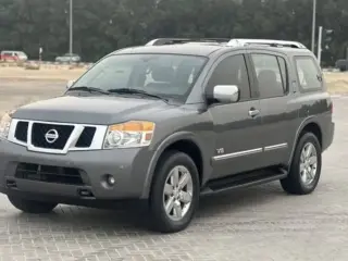 2014 Nissan Armada in Sharjah used car