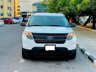 2015 Ford Explorer in Sharjah used car
