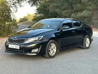 2014 Kia Optima in Sharjah used car