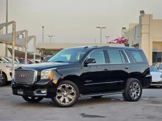 2015 GMC Yukon in Sharjah used car