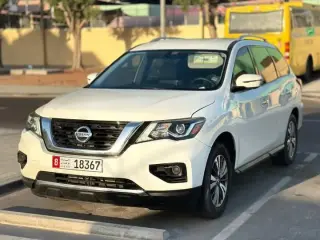 2018 Nissan Pathfinder in Sharjah used car
