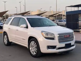 2016 GMC Acadia in Sharjah used car