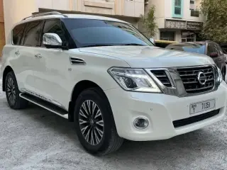 2015 Nissan Patrol in Sharjah used car