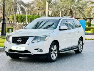 2016 Nissan Pathfinder in Sharjah used car