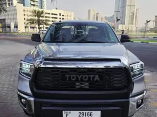 2018 Toyota Tundra in Sharjah used car