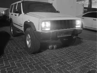 1998 Jeep Cherokee in Sharjah used car