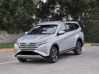 2019 Toyota Rush in Sharjah used car