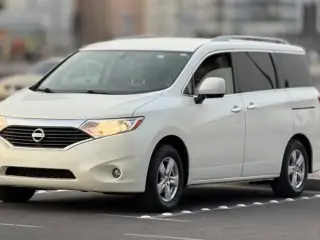 2015 Nissan Quest in Sharjah used car
