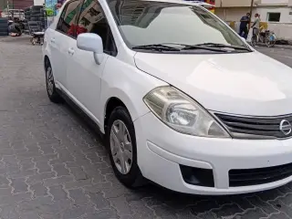 2011 Nissan Tiida in Sharjah used car