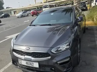 2020 Kia Cerato in Sharjah used car