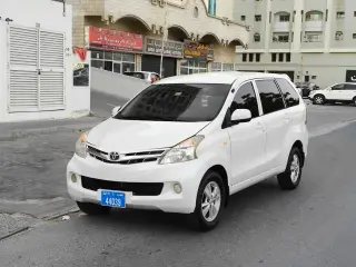 2015 Toyota Avanza in Sharjah used car