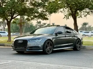 2016 Audi S6 in Sharjah used car