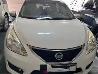 2014 Nissan Tiida in Sharjah used car